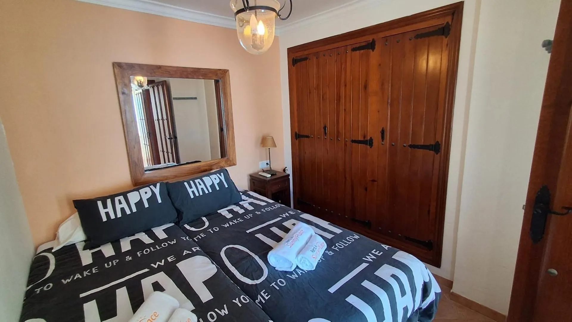 Retiro De Playa Your Beachfront Getaway ألغاروبو - كوستا