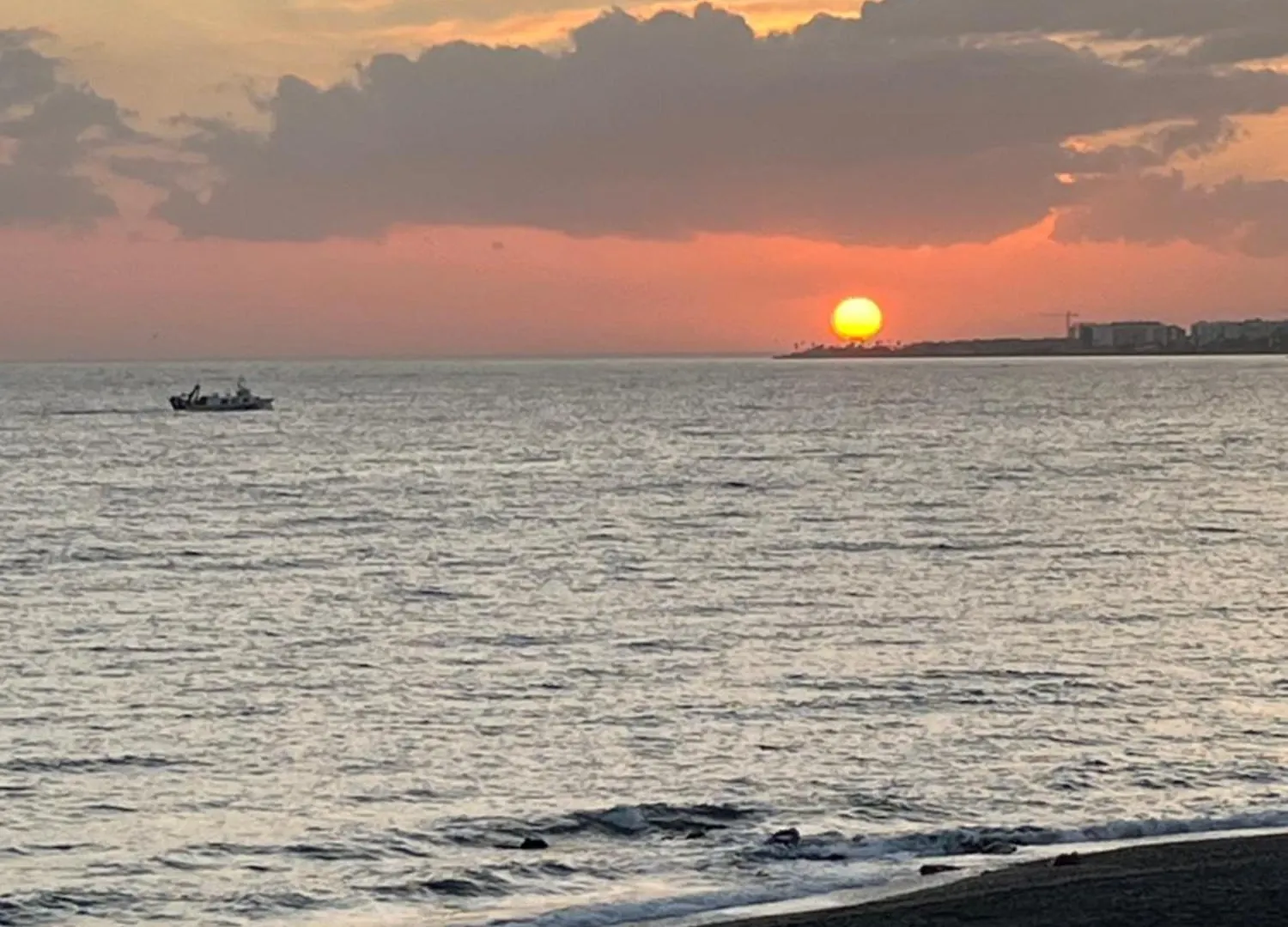 Retiro De Playa Your Beachfront Getaway ألغاروبو - كوستا إسبانيا